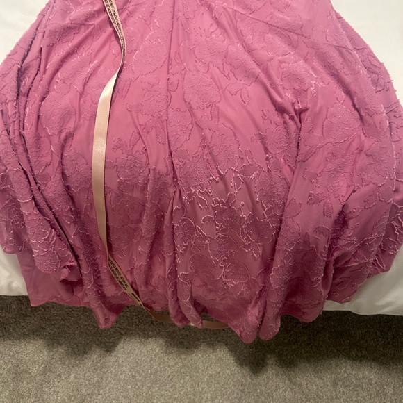 House of cb dress - Picture 3 of 9